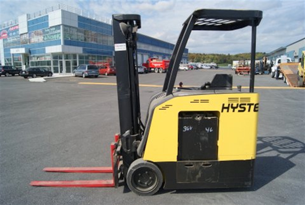 Hyster E35HSD