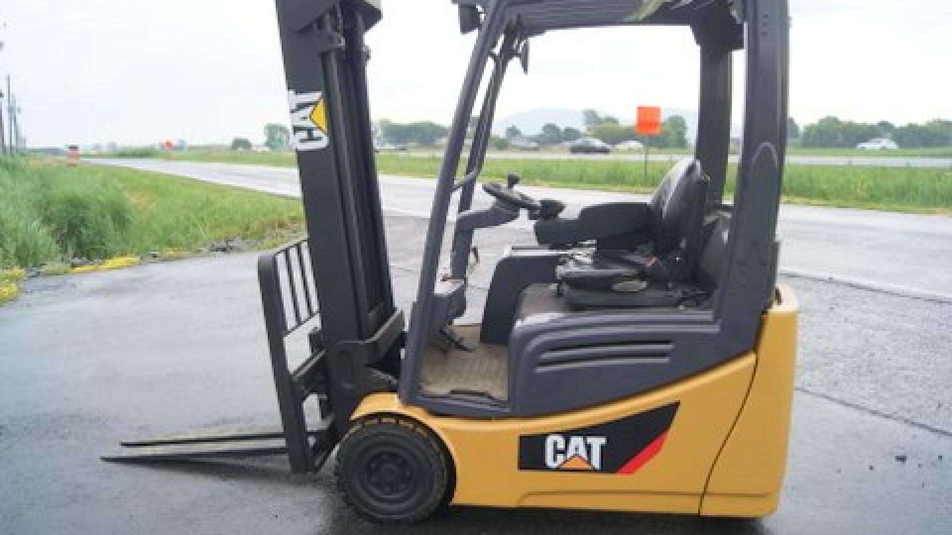 Caterpillar 2ETC3000