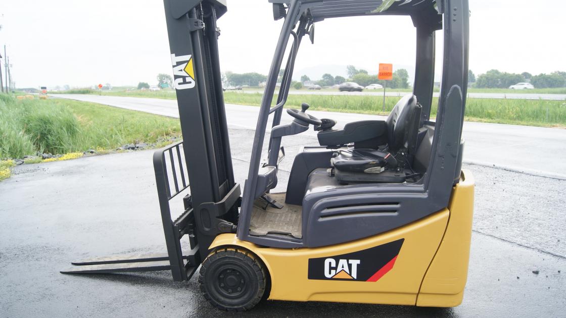 Caterpillar 2ET3500